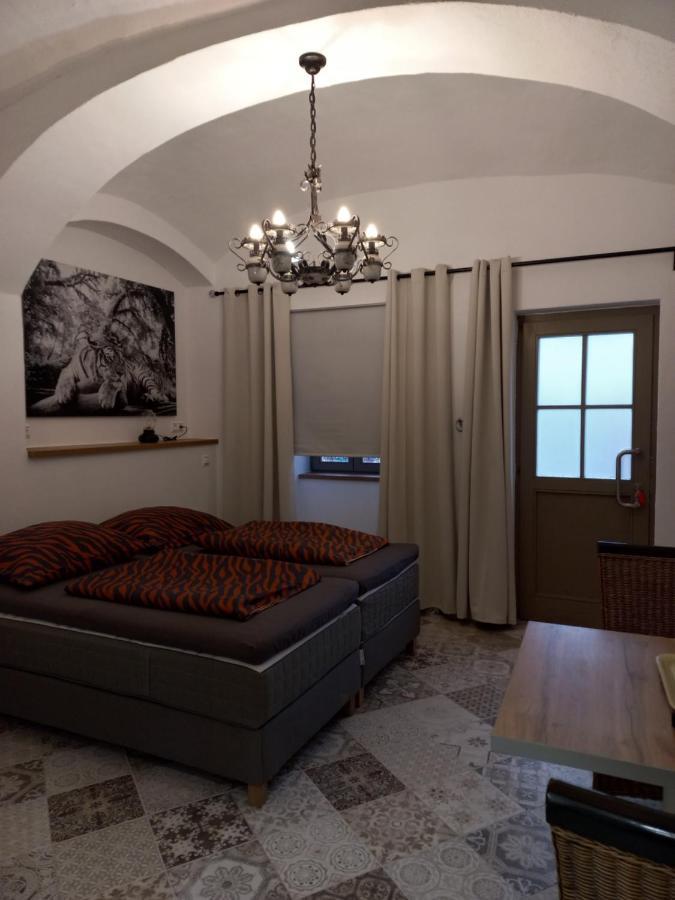 A-M Condominium Veszprem Bagian luar foto