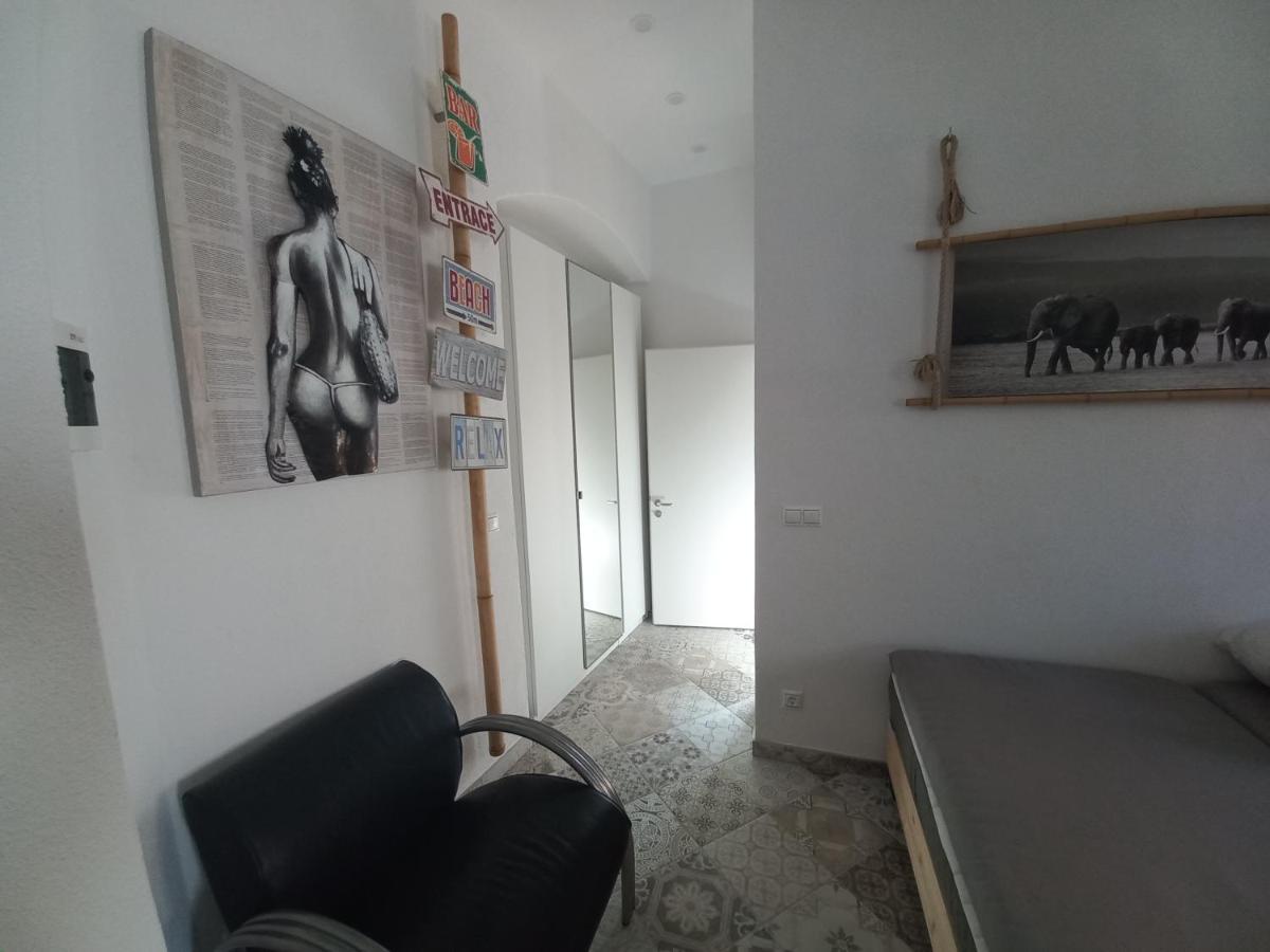 A-M Condominium Veszprem Bagian luar foto