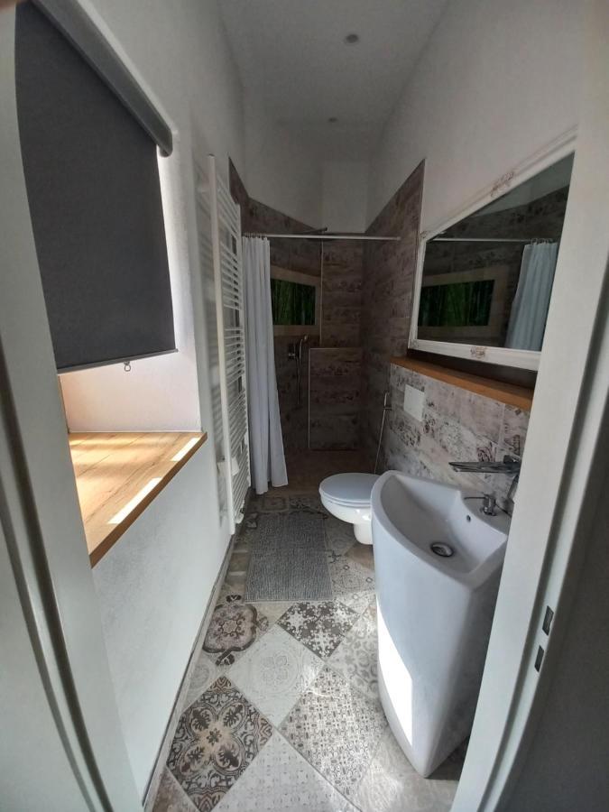 A-M Condominium Veszprem Bagian luar foto